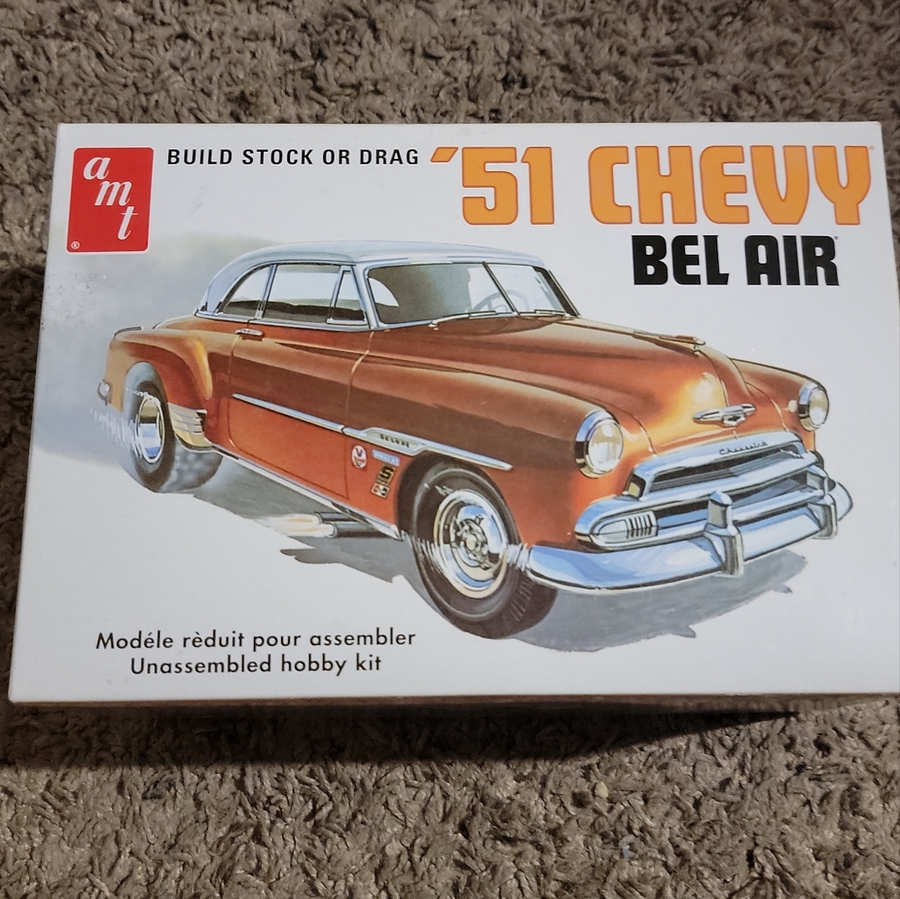 AMT‎ Model Kit 51 Chevrolet Bel Air "Retro Deluxe Edition" AMT862/12